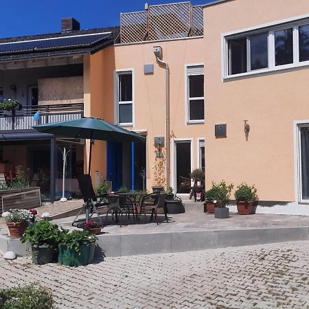 Apartement Auf Dem Lande Rudelzhausen Екстер'єр фото